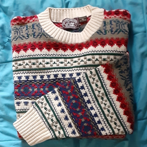 Other - 💙2/$10  Made in USA 100% cotton sweater